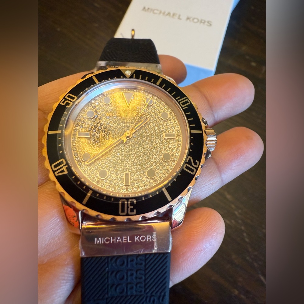 Michael Kors watch - Picture 4 of 5